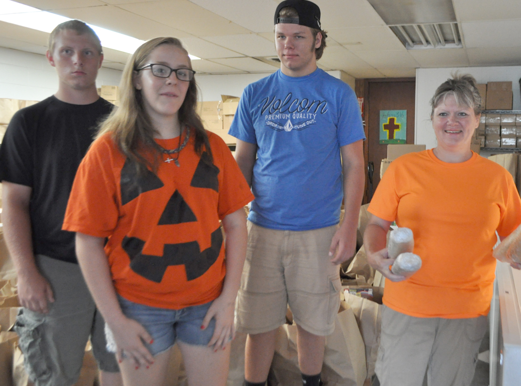 Food Pantry Celebrates Hunger Action Month Minden Press Herald