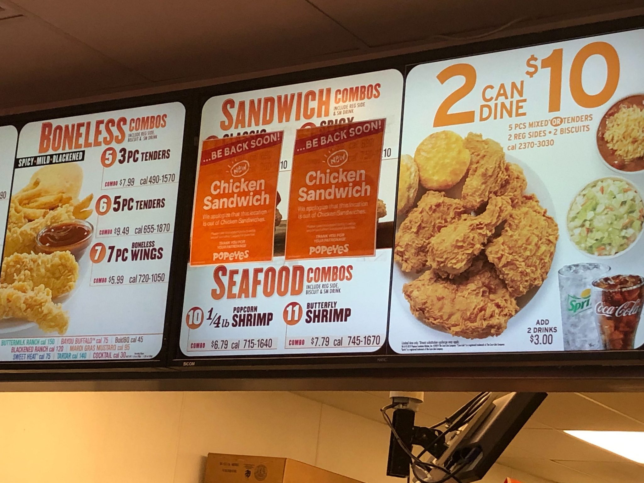 calories in popeyes chicken biscuit