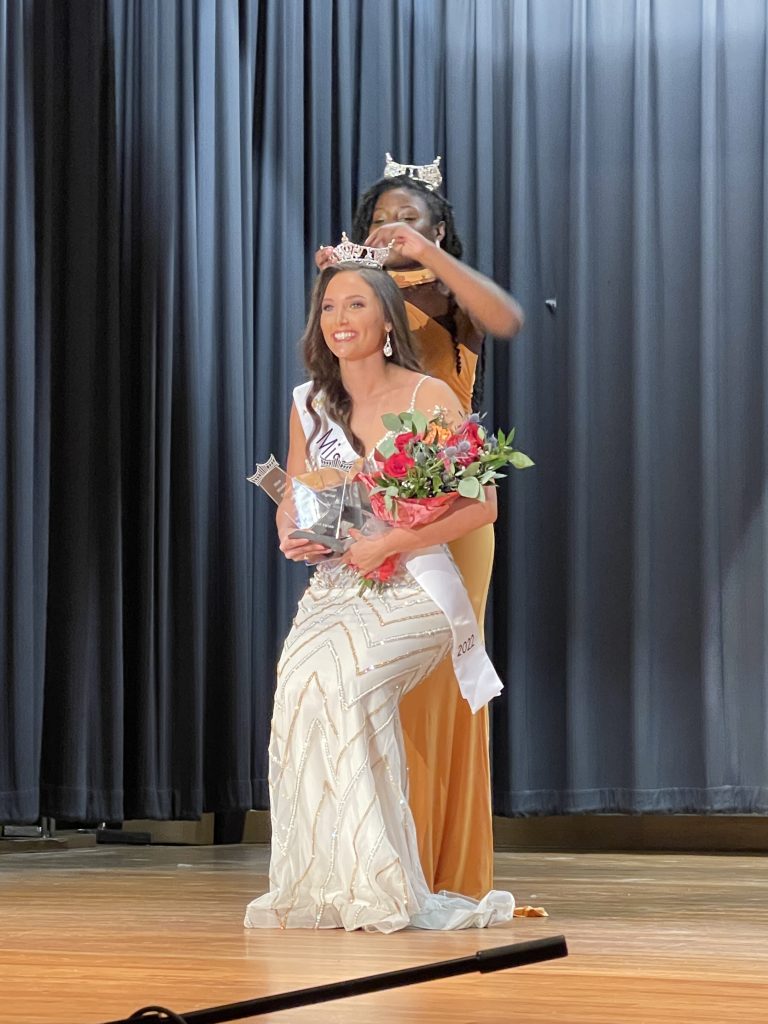 LSU Shreveport's Pearl Merry headed to Miss Louisiana pageant 2022