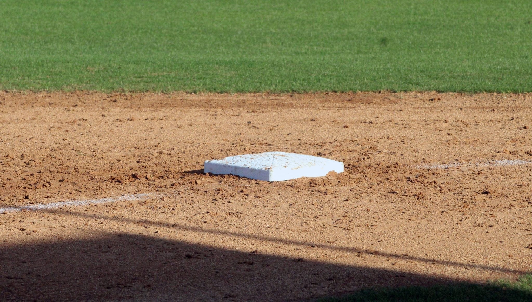 High school softball: Glenbrook edges Logansport in Stanley tournament