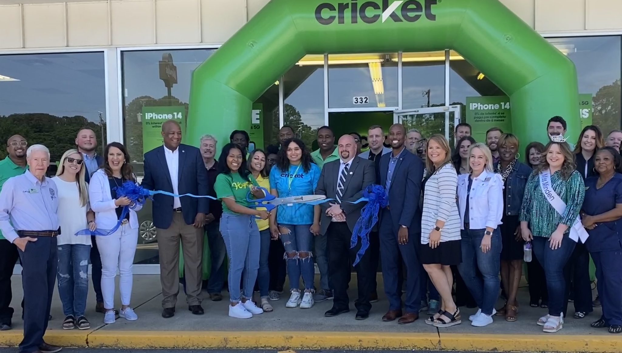 cricket-wireless-opens-in-minden-minden-press-herald