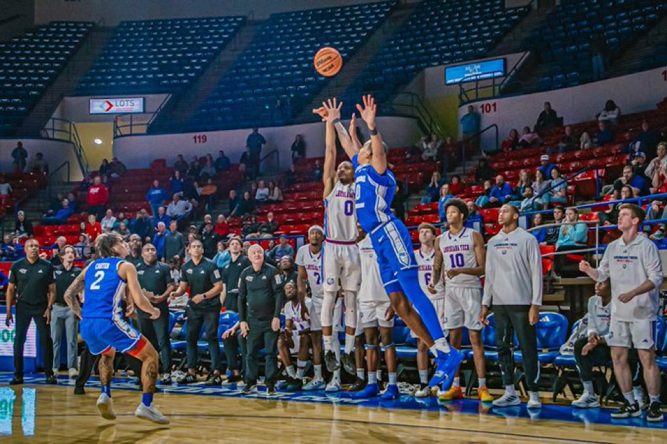 Men’s college basketball: Louisiana Tech rallies from 20 down to defeat Middle Tennessee